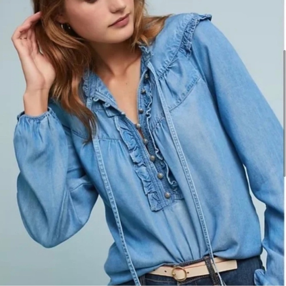 Anthropologie Maeve Chambray Ruffle Long Sleeve Western Yoke Top small denim